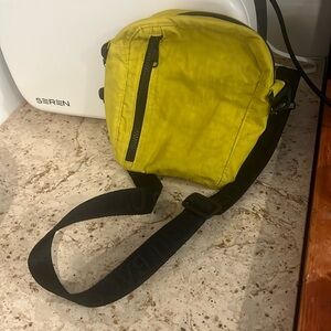 Yellow baggu bag